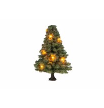 Beleuchteter Weihnachtsbaum
