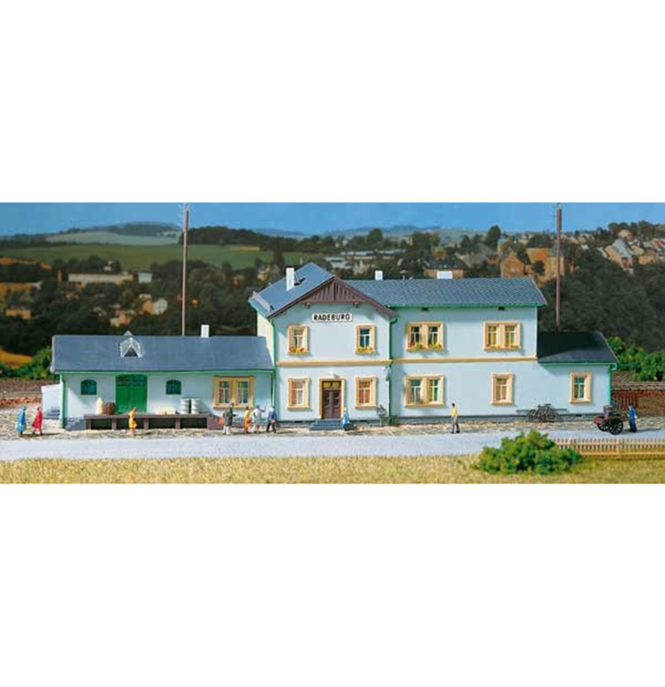 H0 Bahnhof Radeburg