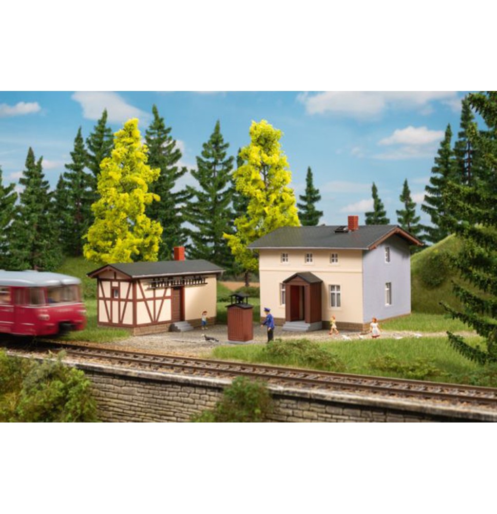 H0 Bahnwärterwohnhaus mit NG