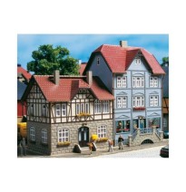 HT Wohnhäuser Bahnhofstr.9/11