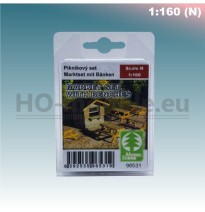 Marktset mit Bänken