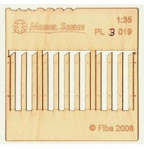 Bretterzaun – breite Bretter