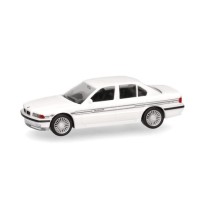 BMW Alpina B12 5.7 (E38)