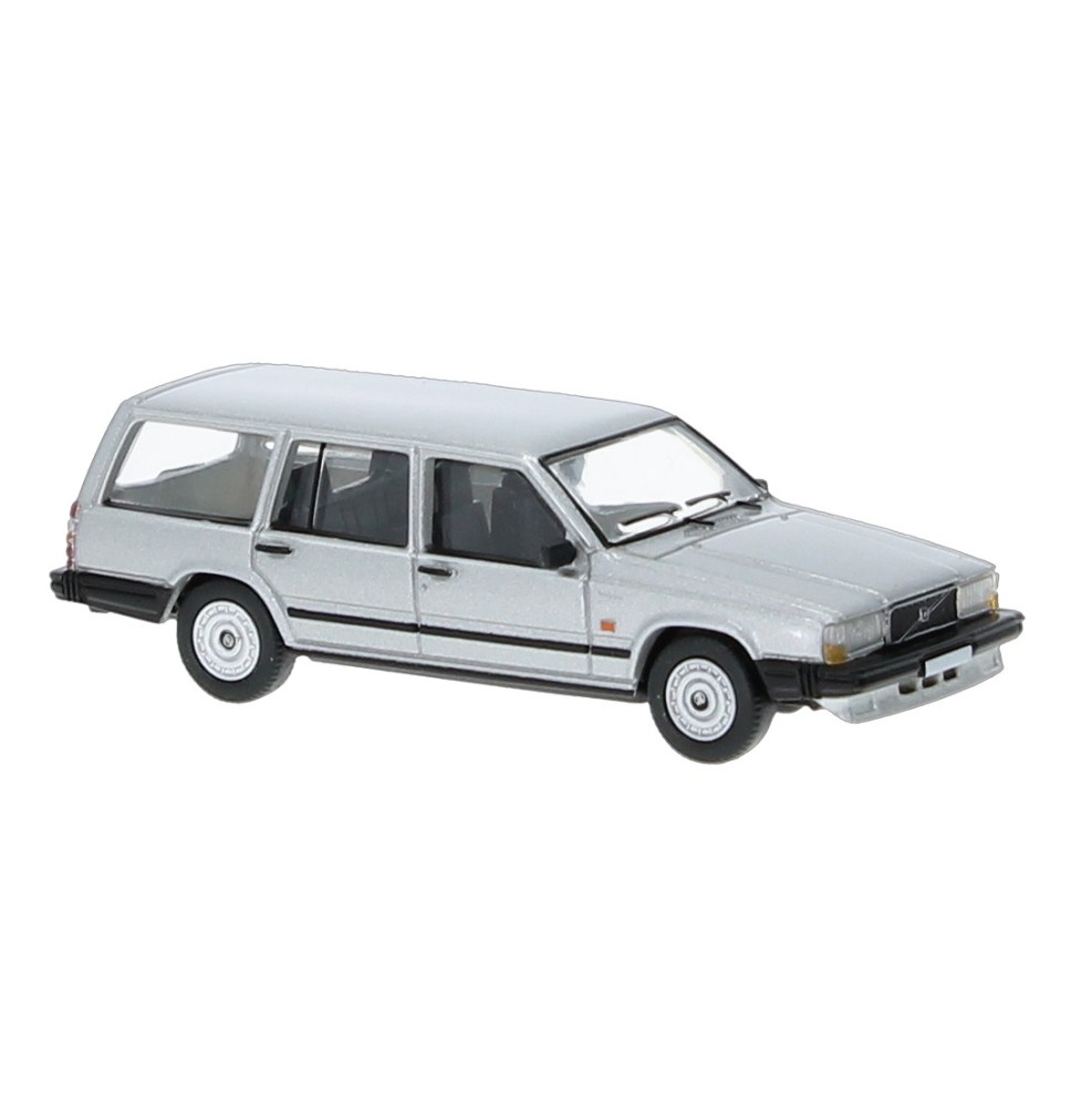 Volvo 740 Kombi in sillber