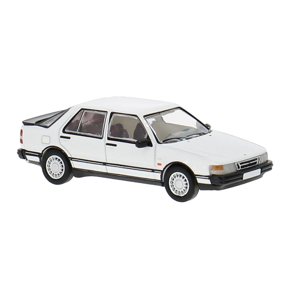 Saab 9000 CC in weiß