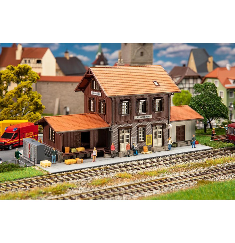 Bahnhof Kleinengstingen