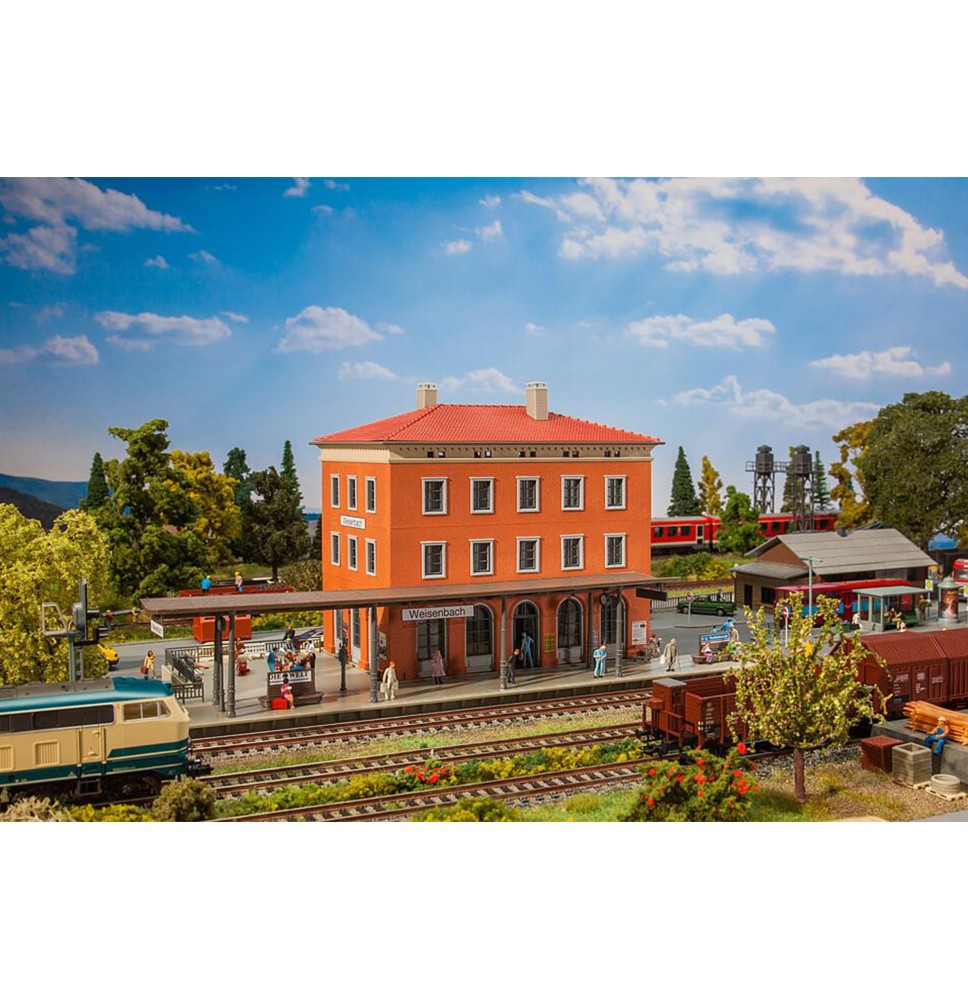 Bayerischer Bahnhof Weisenbac