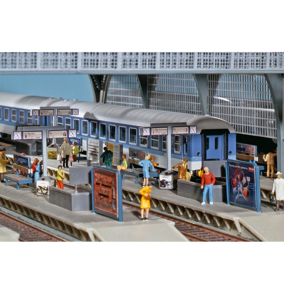 Bahnsteigausschmückung