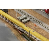 Förderband mit Abdeckhaube