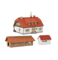 Bauernhaus mit Stallung und G