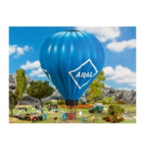 Heißluftballon mit Gasflamme