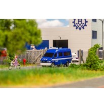 MB Sprinter THW mit Blaulicht