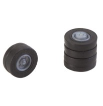 4 Reifen und Felgen für N-LKW