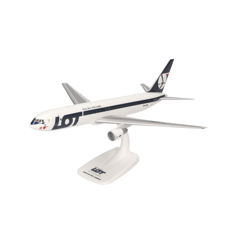 Boeing 767-300 LOT