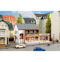 Döner und Barbershop