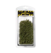 Summer green shrubberies