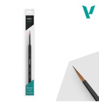 Vallejo Precision Round Synthetic Brush Triangular Handle No. 2